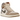 Jordan 1 Retro High OG Khaki sneakers i vinklet profil med khakifarvet og hvid læderoverdel samt klassiske snørebånd