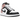 Air Jordan 1 Mid White Rust Pink Black sneakers i vinklet profil med hvid læderoverdel, rosa detaljer og sort swoosh-logo