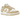 Nike Dunk Low SE Team Gold Suede sneakers i vinkelret visning med hvid og gylden brun ruskind overdel, flade snørebånd og gummisål