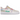 Nike Air Force 1 Low World Tour White sneakers i sideprofil med hvid overdel i læder, klassiske snørebånd og solid gummisål