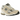 New Balance 2002r Sandstone sneakers i en vinklet profil med beige mesh overdel, ruskind og hvid mellemsål med synkelig støddæmpning.