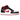 Jordan 1 Mid Gym Red Black White sneakers i vinklet visning med rød og sort læderoverdel, hvide detaljer samt snørebånd