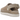 UGG Goldenstar Villa Clog Mustard Seed sneakers i en vinklet profil med lysebrun ruskindsoverdel og justerbar hælrem